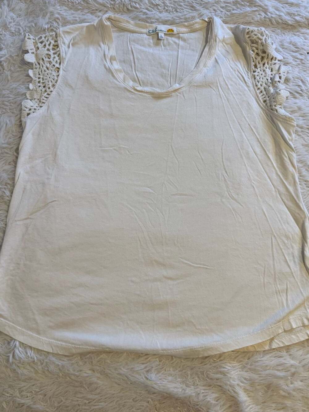 C&C California Tank Top Size L White Crochet Sleeve Cotton Blend